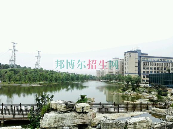 貴州商業(yè)高等?？茖W(xué)校網(wǎng)站網(wǎng)址