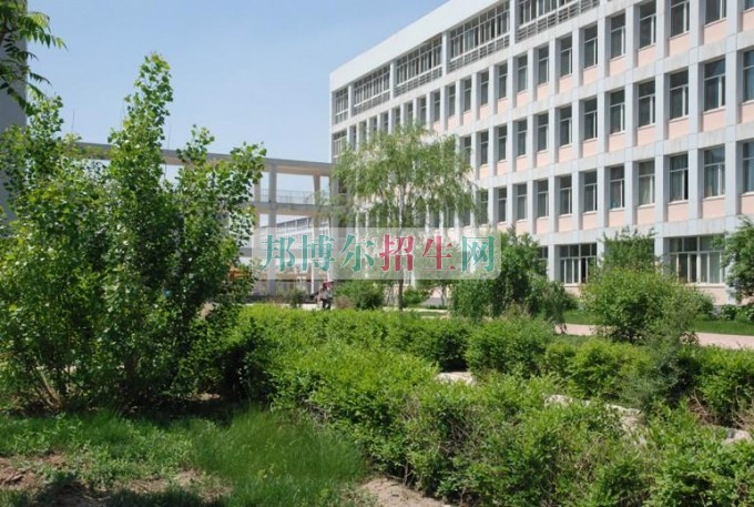 內(nèi)蒙古交通職業(yè)技術學院是幾專