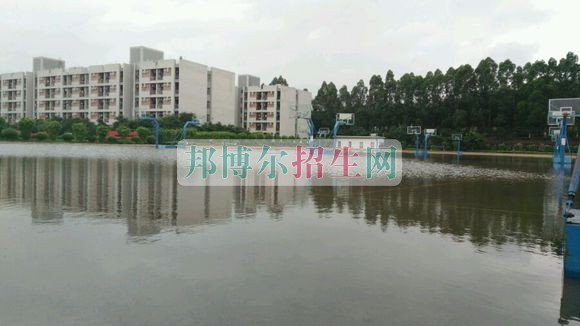 廣州現代信息工程職業(yè)技術學院網站網址