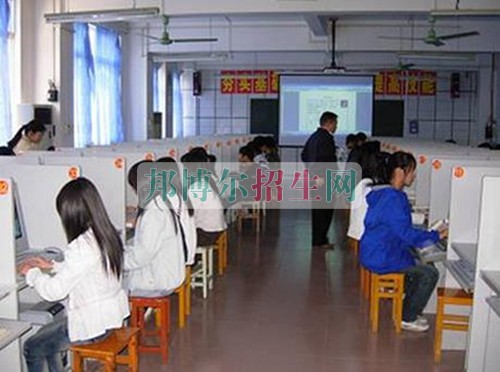 高中畢業(yè)學計算機網(wǎng)絡技術(shù)好嗎