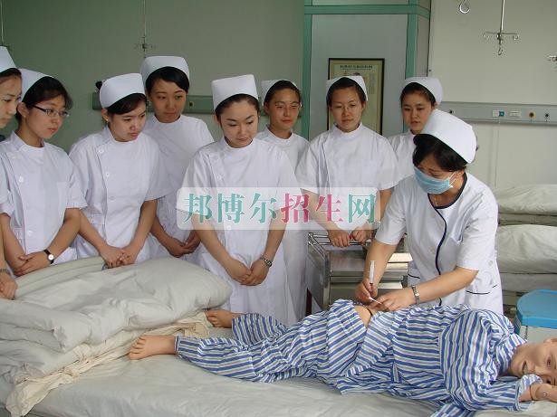 適合女生的職業(yè)學(xué)校專(zhuān)業(yè)