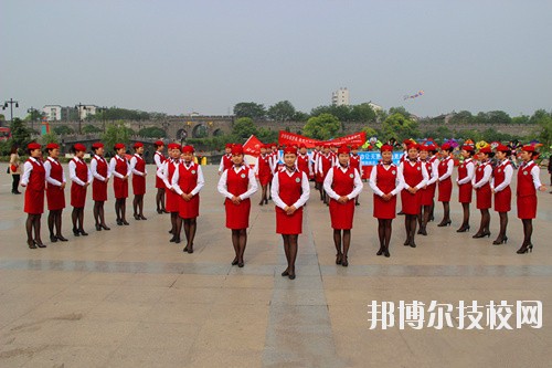 成都新運(yùn)職業(yè)學(xué)校2020年報(bào)名條件、招生要求、招生對(duì)象