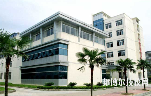 江西化學(xué)工業(yè)技工學(xué)校怎么樣、好不好