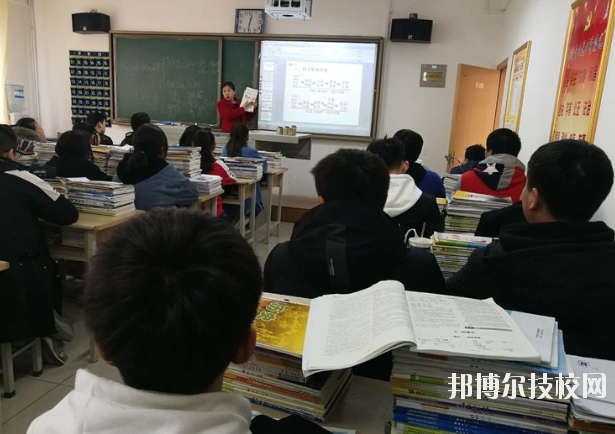 寶塔區(qū)職業(yè)教育中心2020年報(bào)名條件、招生要求、招生對(duì)象 