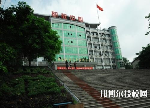 武漢第一職教中心學校怎么樣、好不好