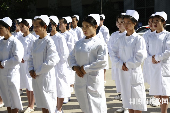 石家莊和平醫(yī)學(xué)中等專業(yè)學(xué)校2020年報(bào)名條件、招生要求、招生對(duì)象