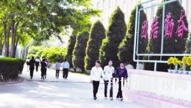 甘肅省商業(yè)學(xué)校2020年報(bào)名條件、招生要求、招生對(duì)象