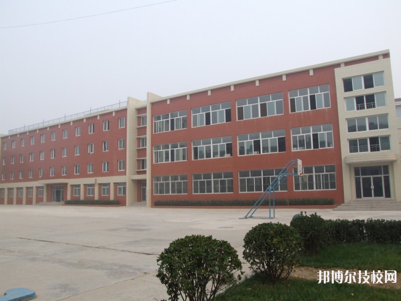 河北建筑工程學(xué)校2020年招生辦聯(lián)系電話(huà)