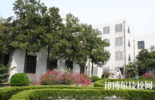 泰州博日電腦技術(shù)學校怎么樣、好不好