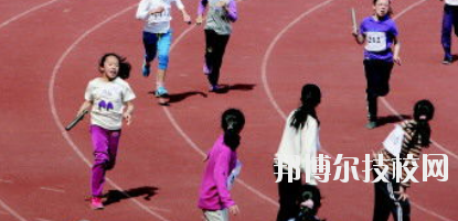 嘉峪關(guān)體育運動學(xué)校2020年學(xué)費、收費多少