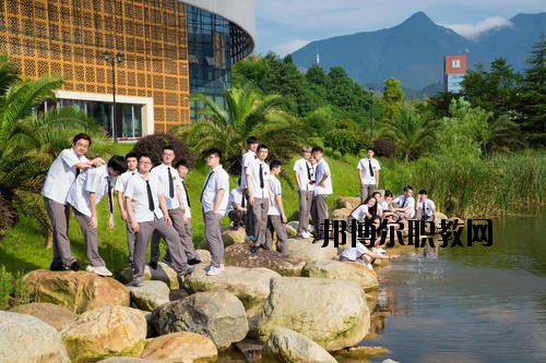 江西廬山旅游中等專業(yè)學校2020年報名條件、招生要求、招生對象