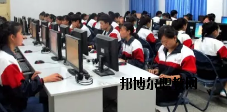 舟曲縣職業(yè)中學2020年學費、收費多少