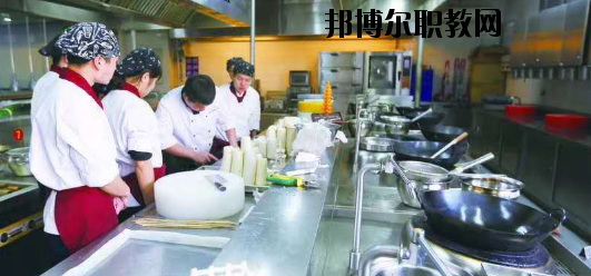 白銀工業(yè)學校2020年報名條件、招生要求、招生對象