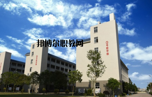 化州職業(yè)技術(shù)學校2020年報名條件、招生要求、招生對象