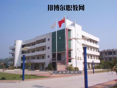 昭陽(yáng)區(qū)高級(jí)職業(yè)中學(xué)2020年報(bào)名條件、招生要求、招生對(duì)象