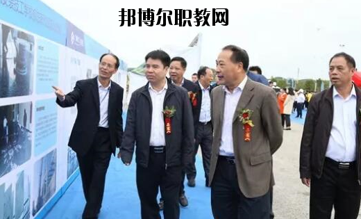 廣西建工建筑安裝技工學(xué)校2020年報名條件、招生要求、招生對象