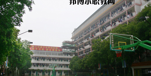 廣西商貿(mào)高級(jí)技工學(xué)校2020年報(bào)名條件、招生要求、招生對(duì)象
