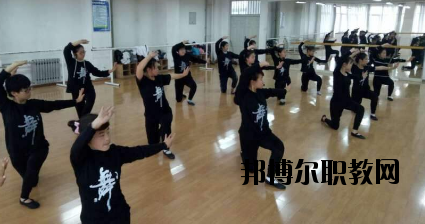 蘭州中泰聯(lián)合職業(yè)學(xué)校2020年報名條件、招生要求、招生對象
