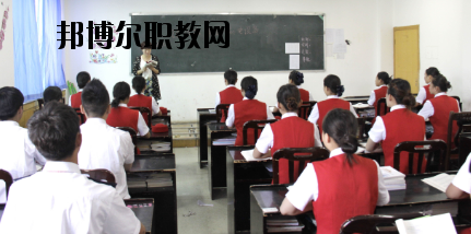 甘肅東方航空高鐵學(xué)校2020年報名條件、招生要求、招生對象