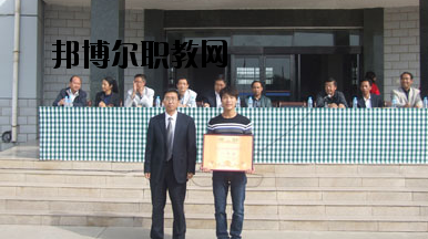 甘肅煤炭工業(yè)技工學(xué)校2020年招生錄取分?jǐn)?shù)線(xiàn)