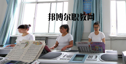 武威勞動(dòng)服務(wù)技工學(xué)校2020年報(bào)名條件、招生要求、招生對(duì)象
