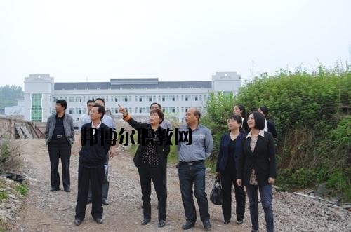 施秉縣中等職業(yè)技術(shù)學(xué)校2020年報(bào)名條件、招生要求