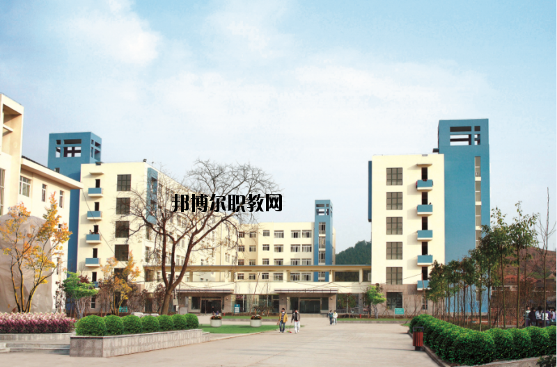 廣元市昭化區(qū)職業(yè)高級中學(xué)2020年報名條件、招生要求、招生對象