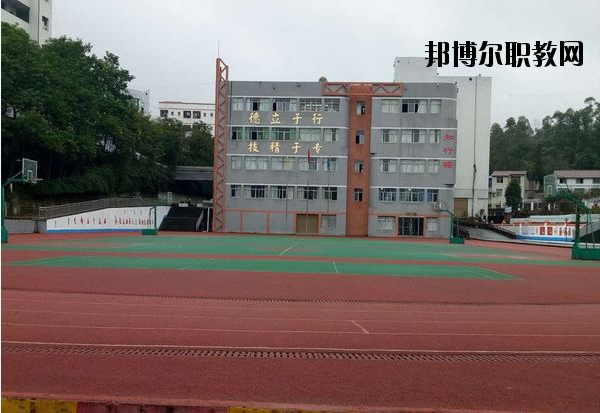鹽源縣職業(yè)技術(shù)中學(xué)2020年報名條件、招生要求、招生對象