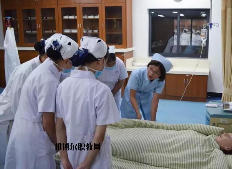 余杭衛(wèi)生中等專業(yè)學(xué)校2020年報(bào)名條件、招生要求、招生對(duì)象