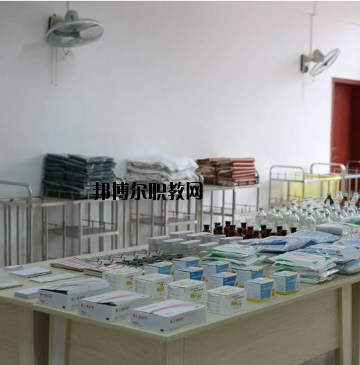 周口衛(wèi)生職業(yè)中等專業(yè)學(xué)校2021年報(bào)名條件、招生要求、招生對(duì)象