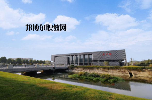 徐州醫(yī)學院怎么樣、好不好