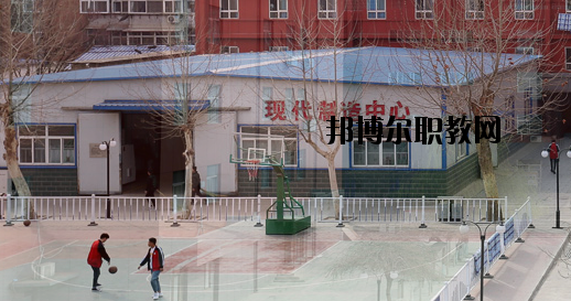 保定技師學(xué)院怎么樣、好不好