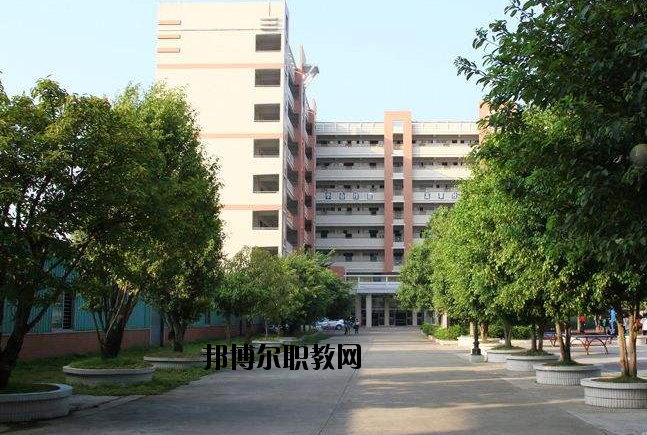 肇慶高要技工學(xué)校怎么樣、好不好