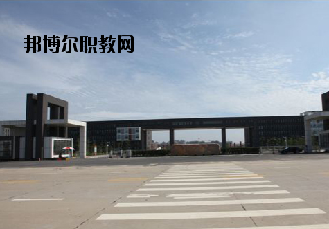 江西建設(shè)工程學(xué)校2020年報(bào)名條件、招生要求、招生對(duì)象