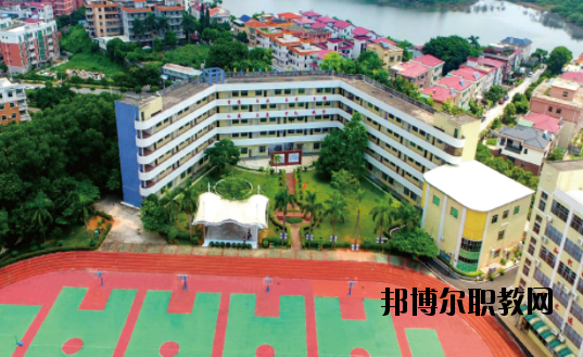 深圳攜創(chuàng)高級技工學(xué)校怎么樣、好不好