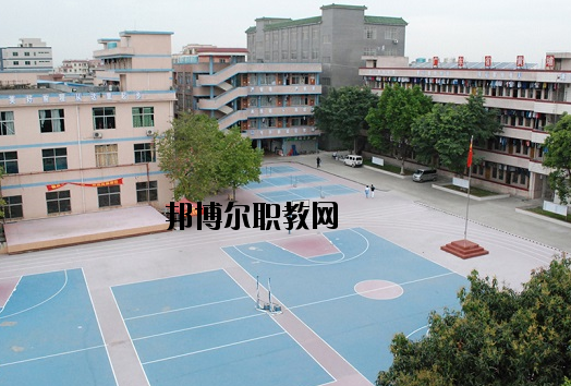 廣東黃埔技工學(xué)校2020年報(bào)名條件、招生要求、招生對(duì)象