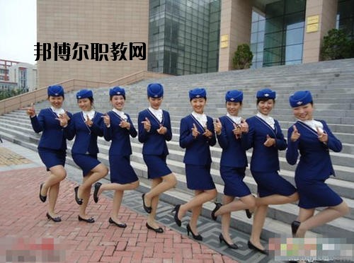 成都翔飛航空職業(yè)技術學校2020年報名條件、招生要求、招生對象