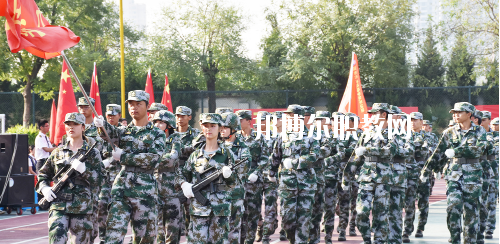 西安齊力鐵路學(xué)校2020年報(bào)名條件、招生要求、招生對(duì)象