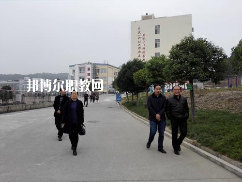 綿陽游仙職業(yè)教育中心2020年報(bào)名條件、招生要求、招生對(duì)象