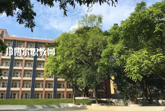 廣東省電子商務(wù)技師學(xué)院2020年報(bào)名條件、招生要求、招生對(duì)象