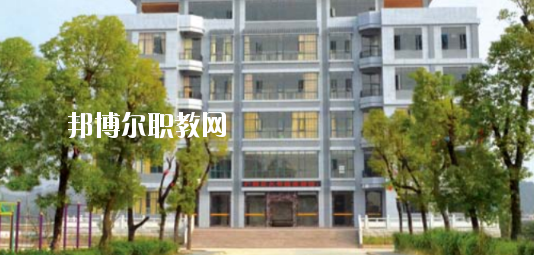 廣西正久職業(yè)學(xué)校怎么樣、好不好