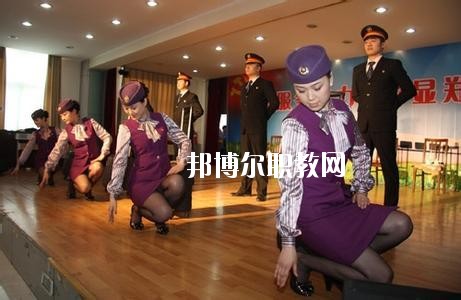 四川2020年鐵路學(xué)校中專(zhuān)學(xué)校排名