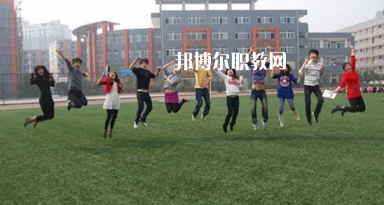 泊頭京泊職業(yè)技術(shù)學(xué)校2020年學(xué)費(fèi)、收費(fèi)多少
