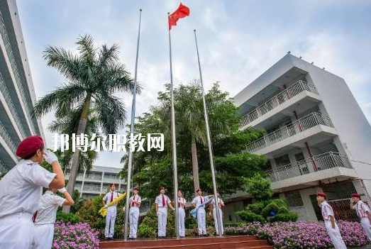 深圳市龍崗職業(yè)技術(shù)學(xué)校2020年報名條件、招生要求、招生對象