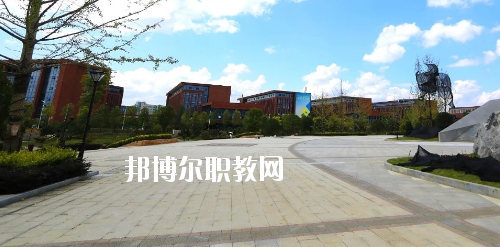 貴州輕工職業(yè)技術學院中專部怎么樣、好不好