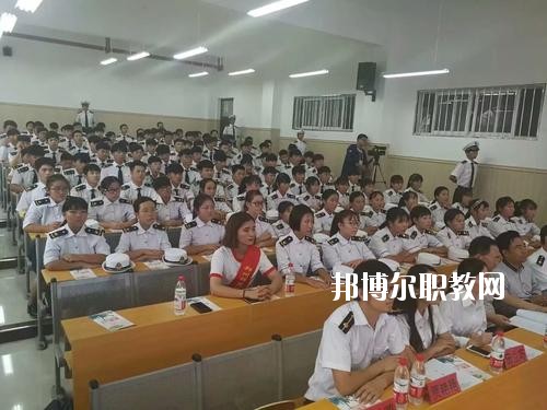 河南省經(jīng)濟技術中等職業(yè)學校2021年報名條件、招生要求、招生對象
