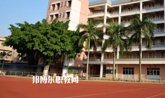 佛山順德區(qū)容桂職業(yè)技術(shù)學(xué)校2020年報名條件、招生要求、招生對象