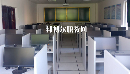 蕪湖職業(yè)技術(shù)學(xué)院附屬中等職業(yè)學(xué)校2020年報(bào)名條件、招生要求、招生對象
