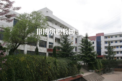 劍閣職業(yè)高級中學2020年招生辦聯系電話