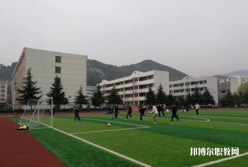 新縣職業(yè)高級(jí)中學(xué)2021年報(bào)名條件、招生要求、招生對(duì)象